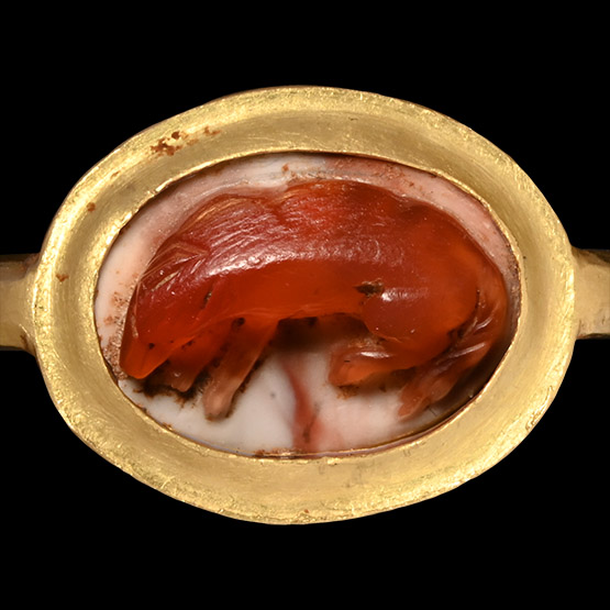 Roman Gold Ring with Reclining Dog Cameo