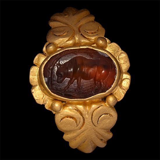 Roman Gemstone with Bull in Gold Ring
