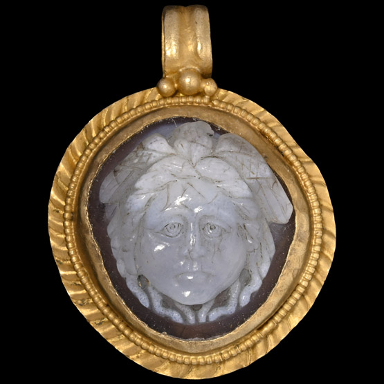 Roman Gold Pendant with Medusa Cameo