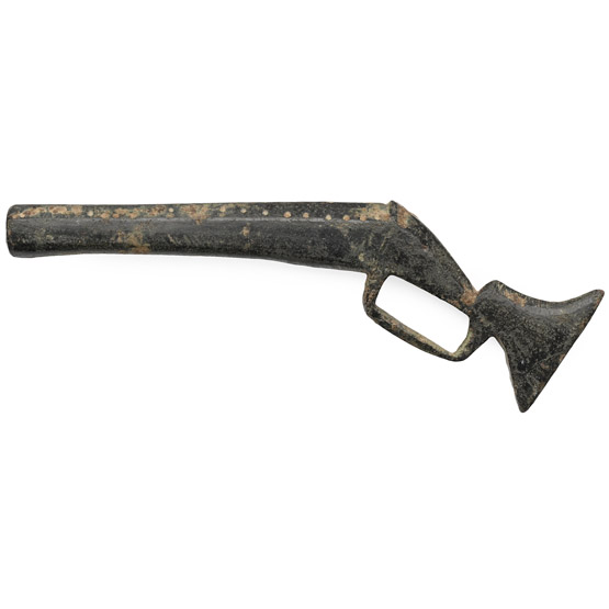Large Post Medieval Bronze Petronel