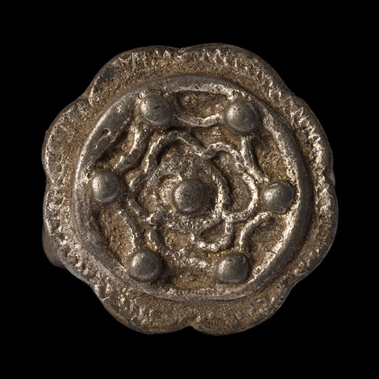 Georgian Period Silver Ring with Floral Design