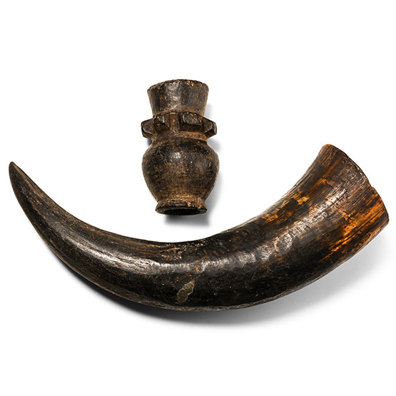 Anglo-Zulu War Powder Horn and Stone Pipe Head