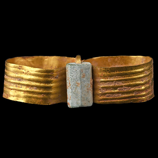Roman Gold Double Ring with Bead