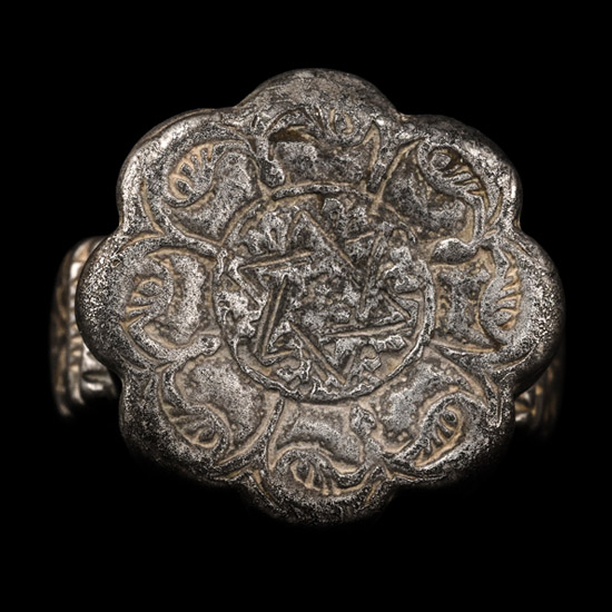 Large Mamluk Silver Ring with Star of David