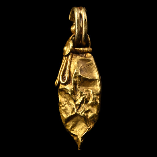 Western Asiatic Oval Gold Pendant