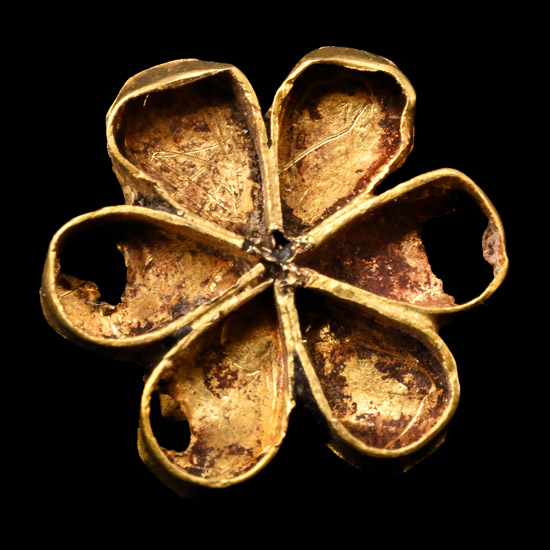 Western Asiatic Gold Flower-Shaped Pendant