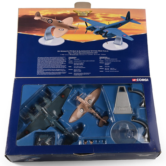 RAF World War II Europe & Africa, DH Mosquito PR MkIV & Supermarine Spitfire PRVII Type G Die Cast Aeroplane Group