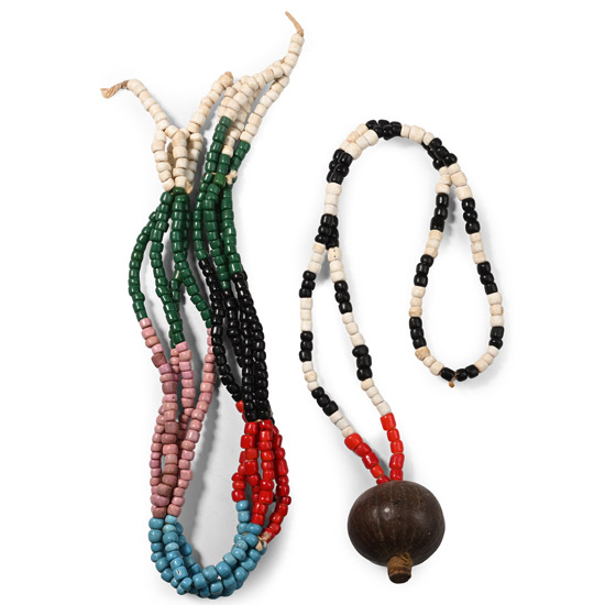 Zulu Womans Glass Bead Ishungu Snuff Box Necklace Belonging to Mrs Ntombela