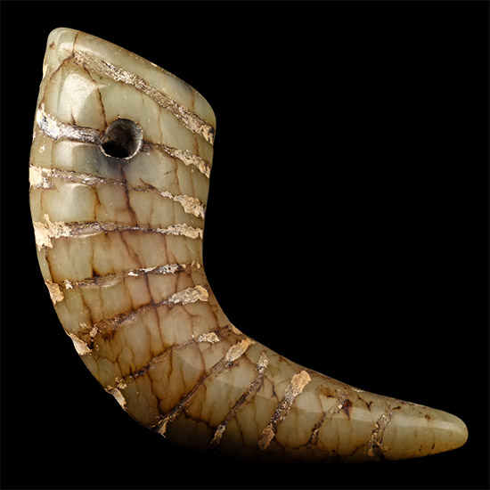 Western Asiatic Agate Horn Amulet