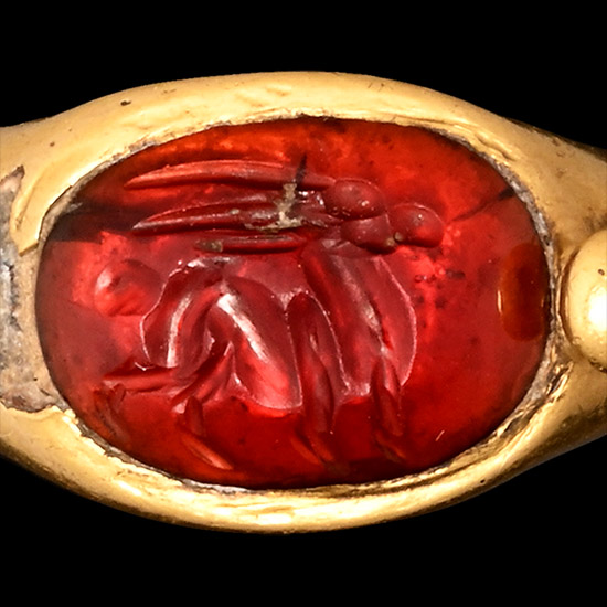 Sasanian Gold Ring with Garnet Gemstone of an Ibex