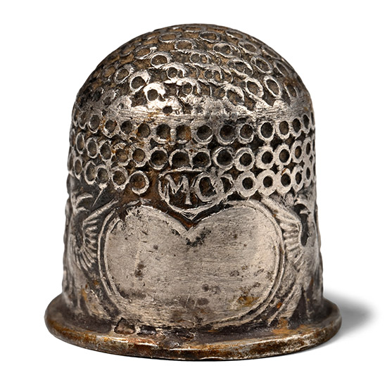Post Medieval Silver Thimble with Heart-Shaped Cartouche Flanked by Birds