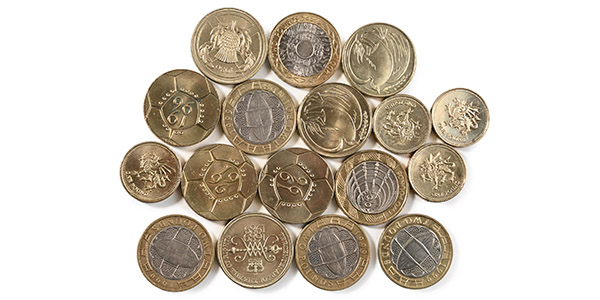 Collection of Seventeen [17] Commemorative £2 and £1 Coins.