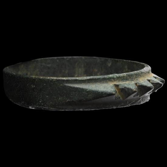 Tudor Period Bronze Knuckle Duster Ring