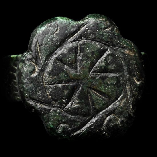 Medieval Ring with Expanding Cross