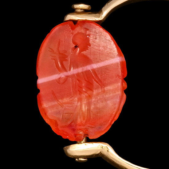 Romano-Egyptian Agate Scarab Engraved with the Goddess Fortuna Mounted in a Gold Ring