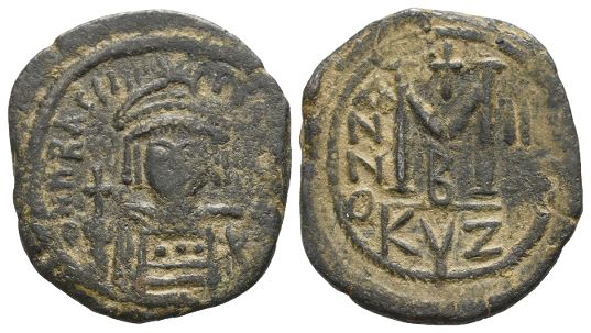 Heraclius AE 40 Nummi or Follis.