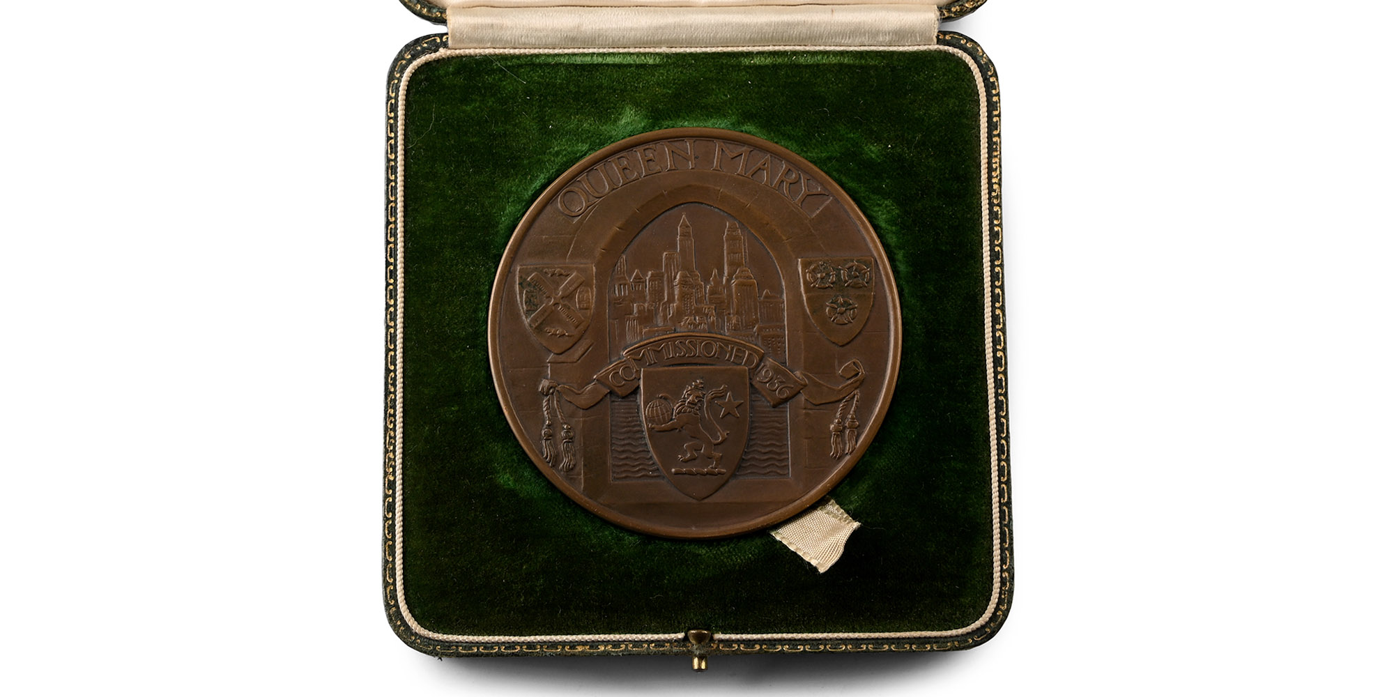 Great Britain, temp. Saxe-Coburg and Gotha. RMS Queen Mary Maiden Voyage AE Medal.
