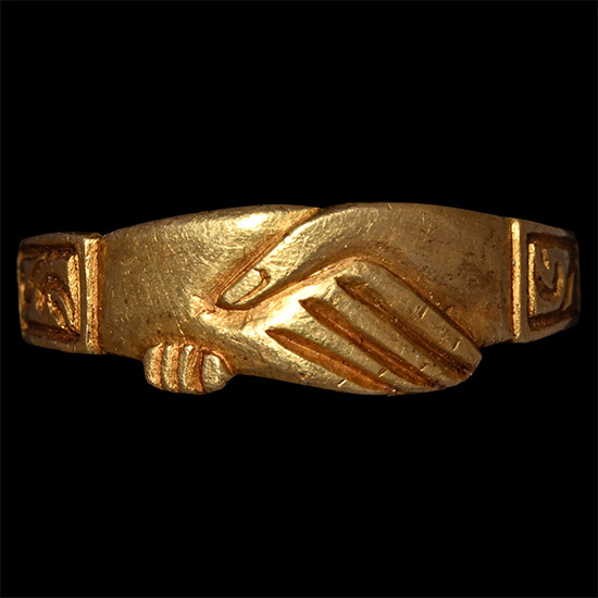 Post Medieval Gold Fede Ring