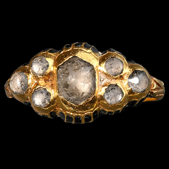 Renaissance Enamelled Gold Ring with Facetted Gems