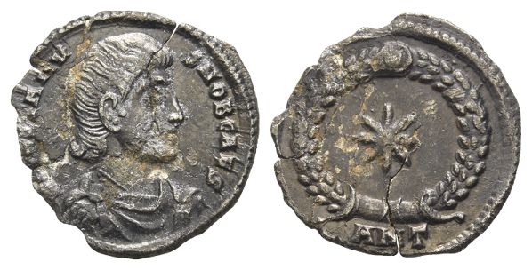 Julian II, as Caesar, AR Siliqua.