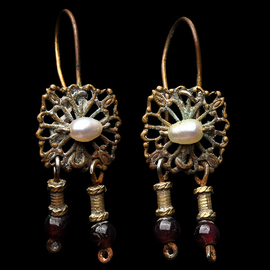 Byzantine Gold Floral Earring Pair