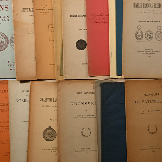 Old Numismatic Coin Literature and Catalogue Group - 18 Titles