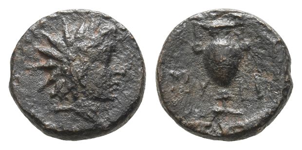 Aeolis, Myrina AE 12mm.