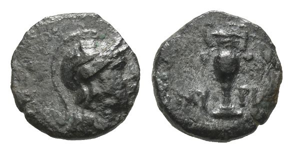 Aeolis, Myrina AE 9mm.