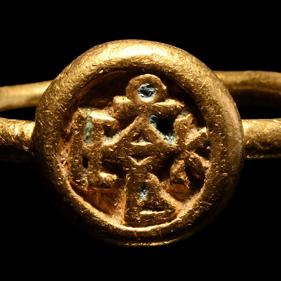 Byzantine Gold Ring with Engraved Tetragram