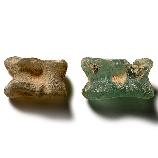 Roman Glass Knucklebones Gaming Pair