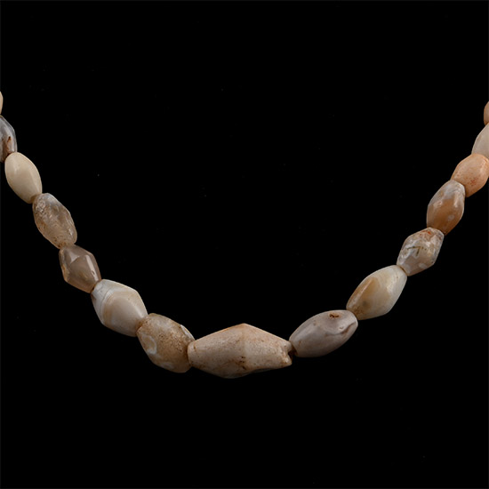 Western Asiatic Agate Bead Necklace