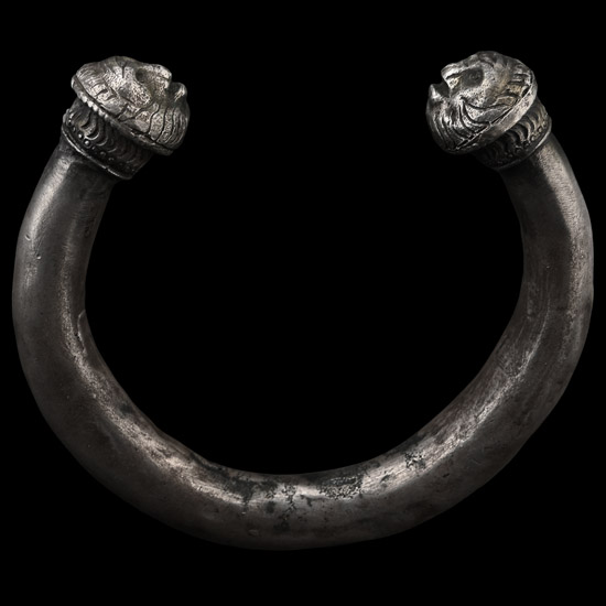 Burmese Silver Bracelet with Animal Head Terminals