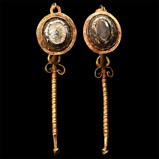 Roman Gold Earring Pair