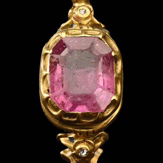Renaissance Gold Ring with Foiled Ruby Gemstone