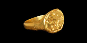Post Medieval Scottish Gold Signet Ring with Makers Mark