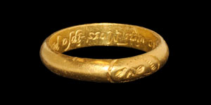 Post Medieval Gold Inscribed Memorial Ring