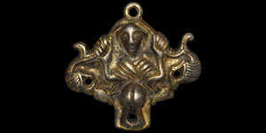 Viking Gilt Gripping Freya Mount