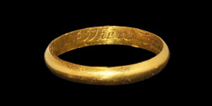 Post Medieval Gold Where vertue lyes loue never dyes Posy Ring