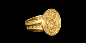 Gold Castlelans Signet Ring