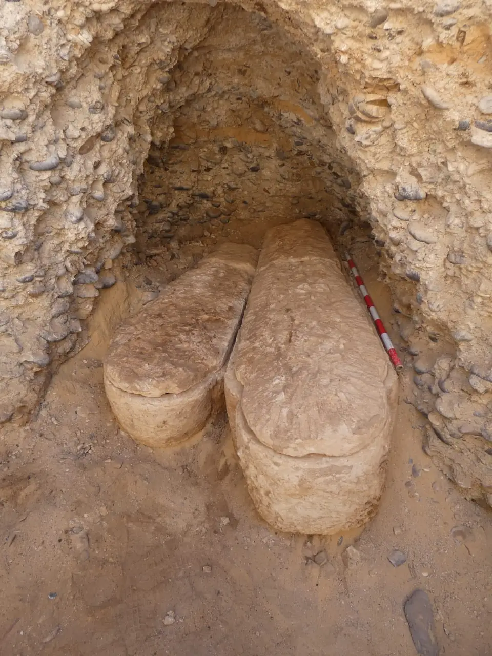 tombs2