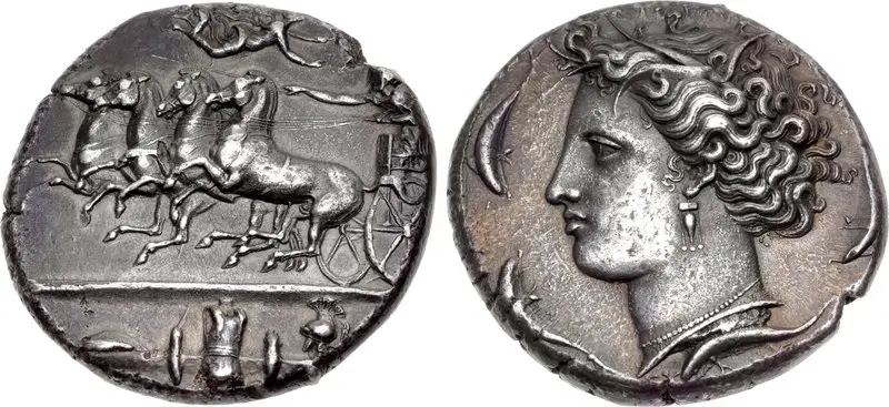 A Syracuse silver dekadrachm, a racing quadriga on one face and the head of Arethusa on the other