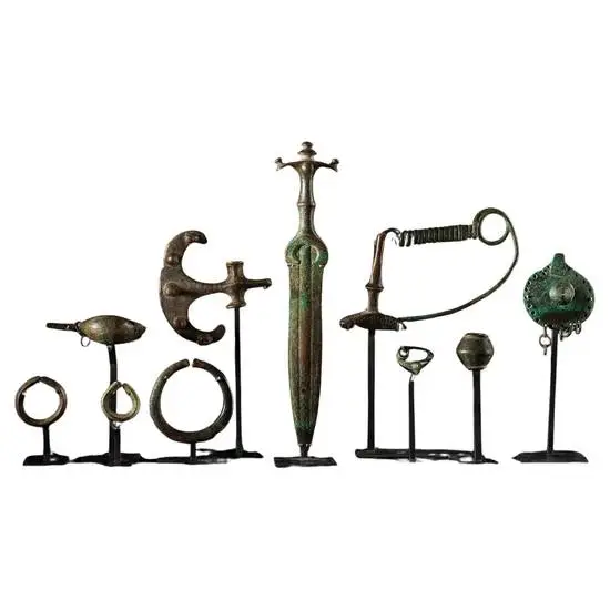 Bronzes from the Gravona: A Corsican Hoard from the Turn of the First Millennium BC