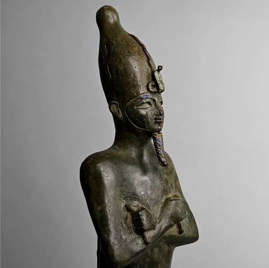 Deactivated for Burial: A Monumental Bronze Osiris of the 26th Dynasty