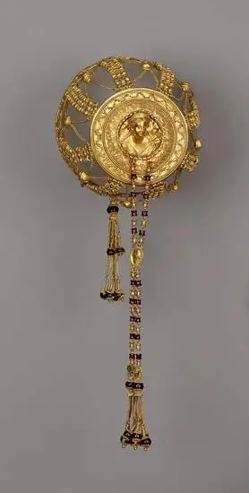 Eleni Stathatos and the Ancient Gold She Gave Away