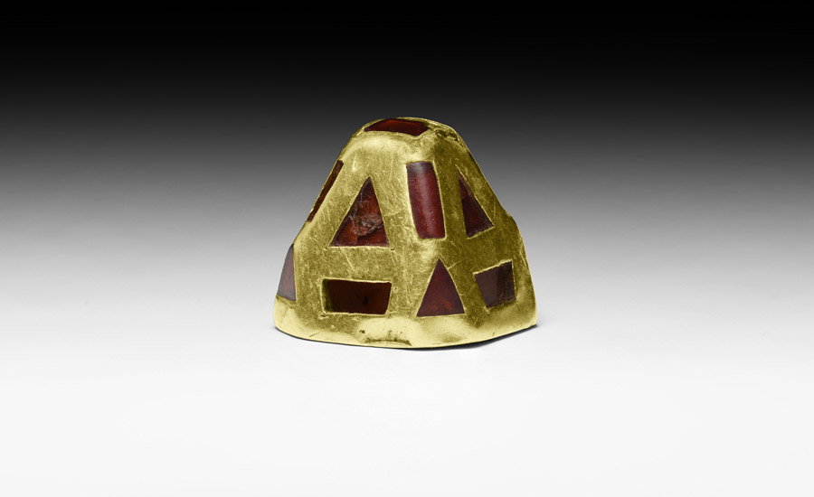 The 'Thwaite' Anglo-Saxon Sword Pyramid £25,000 - £30,000