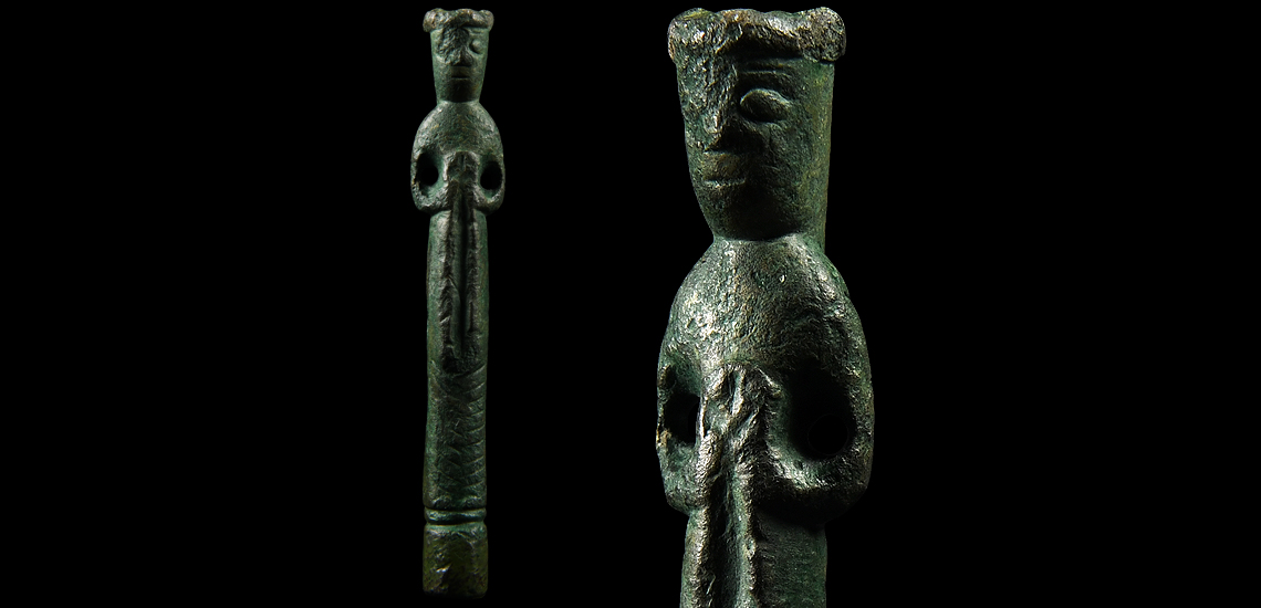 'The Chaldon' Medieval Crowned Female Figure