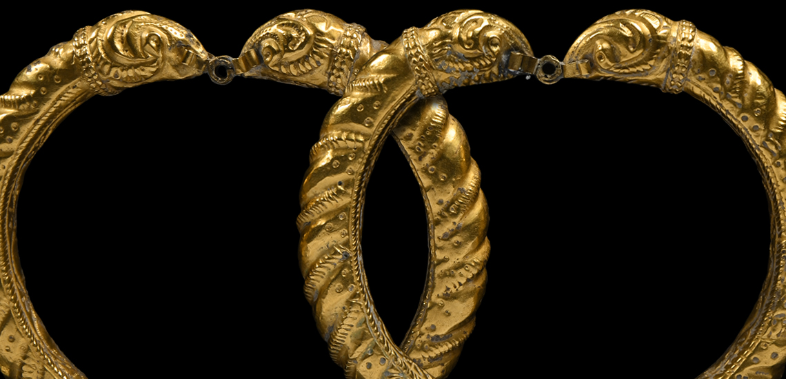 Achaemenid Gold Bracelet Pair