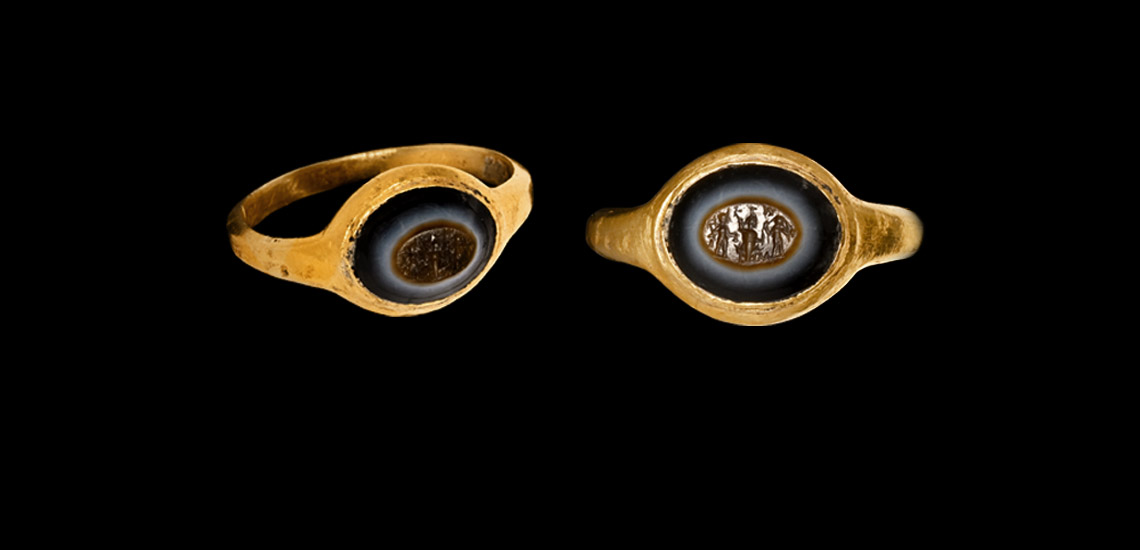 Gold Ring with Sardonyx Gemstone