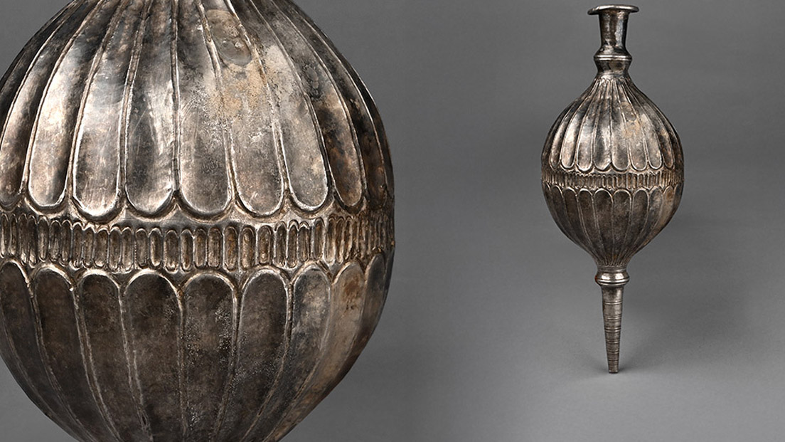 <slblack>Greco-Roman Silver Wine Infundibulum</slblack>