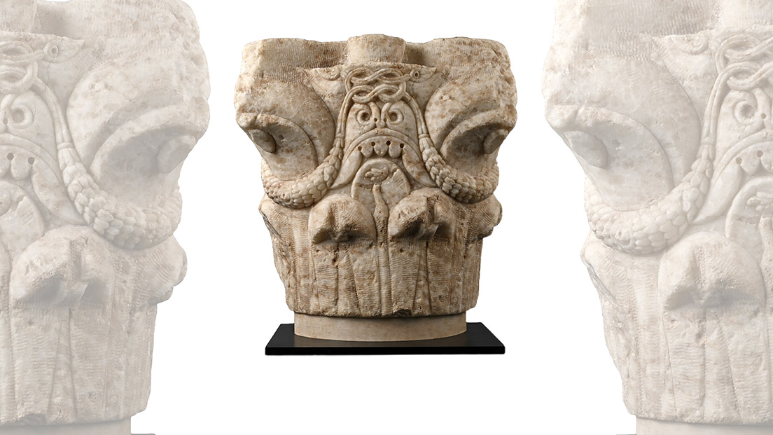 <slblack>Romanesque Limestone Capital with Reef Knot<slblack>